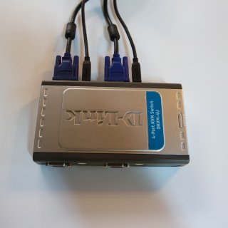 D-Link DKVM-4U Tastatur/Video/Maus (KVM) Switch