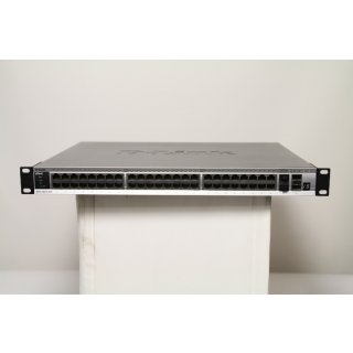 D-Link xStack DGS-3420-52T 48 x 10/100/1000 + 4 x 10 Gigabit SFP+ managed