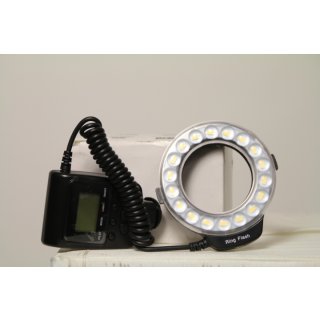 FOSITAN RF-600D 18 SMD LED Makro Blitzlicht Ringblitzleuchte für Nikon Canon Kamera DSLR mit LCD Display Power Control, 8 Adapter Ringe, 4 Licht Diffusor