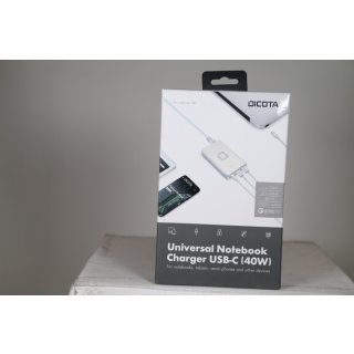 Dicota Universal Notebook Charger USB-C - Netzteil 40 Watt - Ausgangsanschlüsse: 3 - weiß
